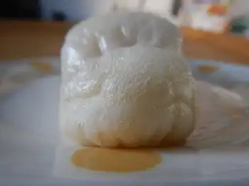 ���}�U�L �}��������